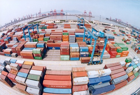 集装箱海运运价节节攀升